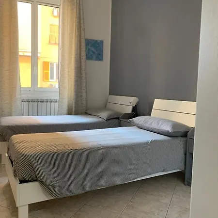 Apartment Imperiale 1908 Genoa